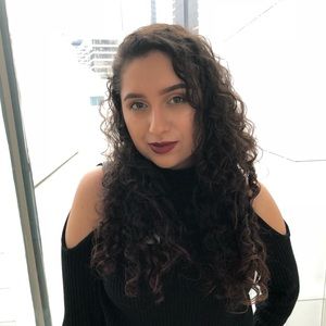 Meet your Posher, Ariana